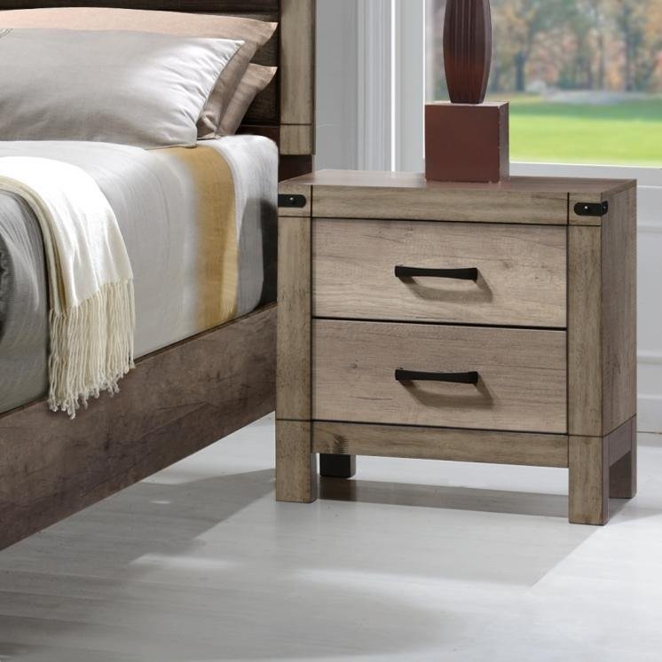 Matteo Nightstand B3200