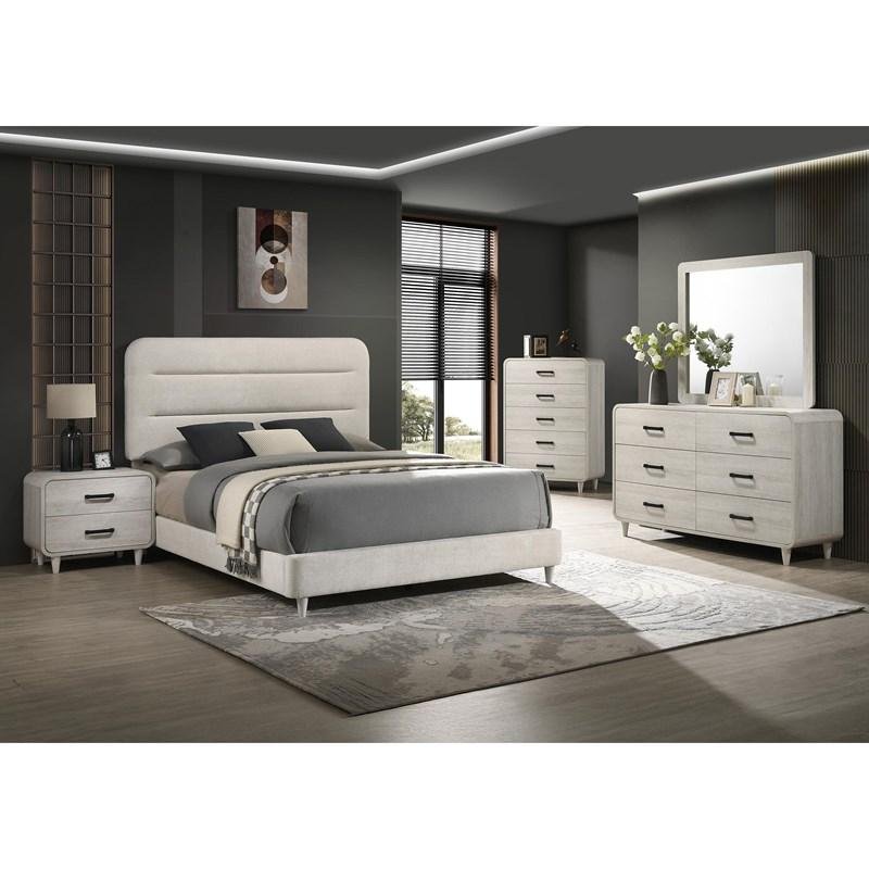 Nyomi B4900 Queen 7 Piece Set - White